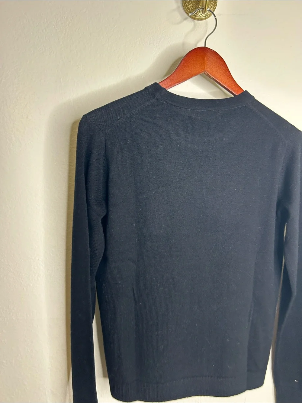 NWT One Grey Day 100% Merino Wool Fine Knit Black Crew Neck Pullover Sweater